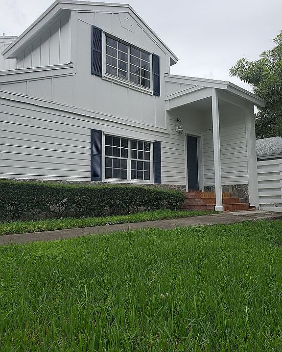 1st image of 13812 SW 149th Circle Ln APT 3