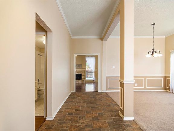 4th image of 5601 Plantation Ln