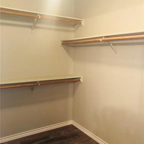 910 Tanner Rd — Photo 5
