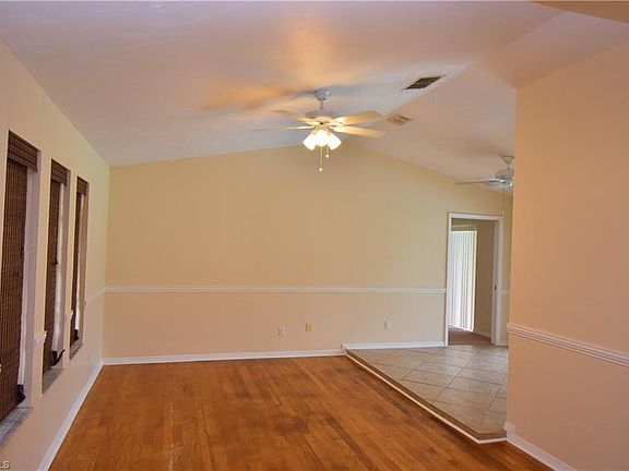 2nd image of 106 NE 10th Pl