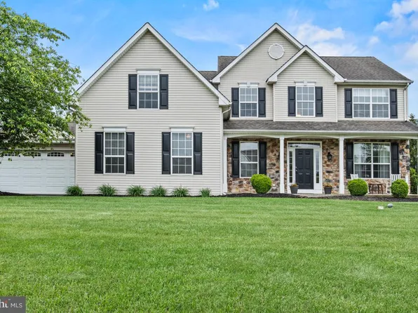 2214 Ayreshire Dr, Lansdale, PA 19446