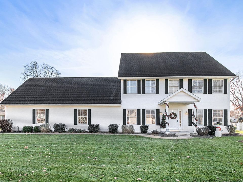 1st image of 25519 Joelle Ct