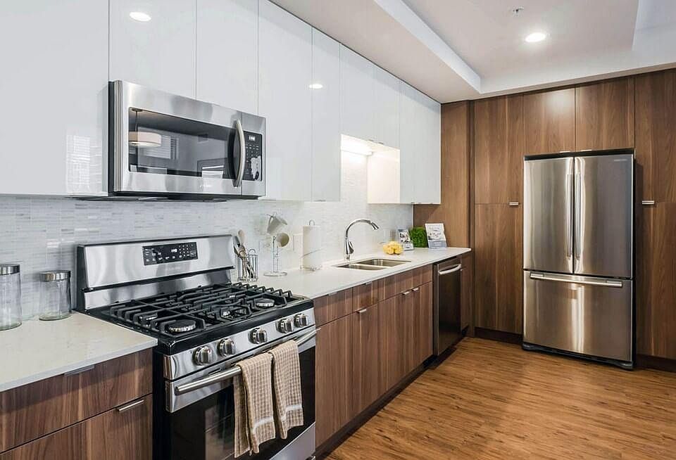 1st image of 50 E Erie St #503