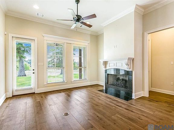 5th image of 12186 Deventer Dr