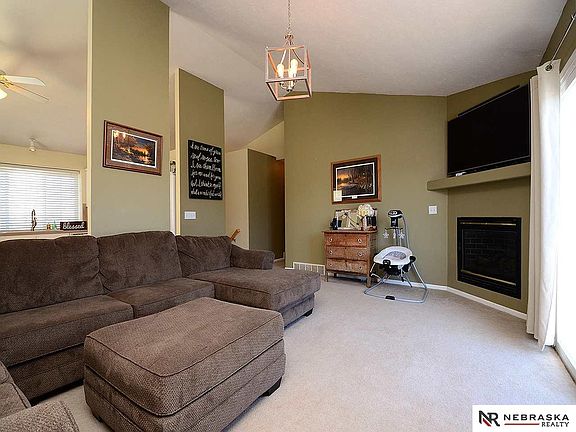 5th image of 4127 N 169th St