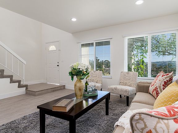 4th image of 5059 Ducos Pl