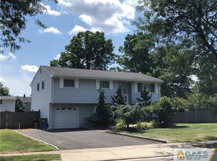 427 Hillside Ave, Piscataway, NJ