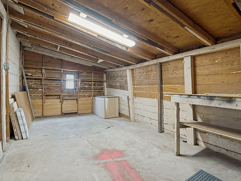 1106 Jackson St — Photo 11