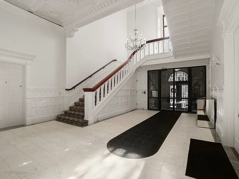 17 Gloucester St #7 — Photo 3