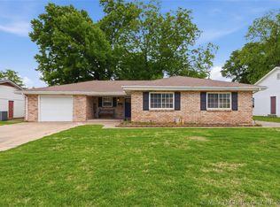 1309 E 13th St, Okmulgee, OK 74447