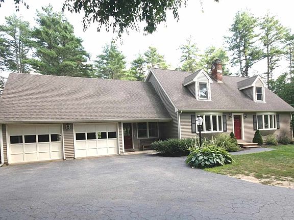 2nd image of 10 Quarry Dr