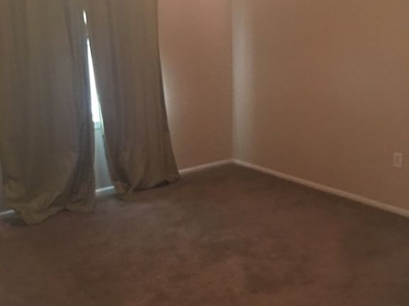 4th image of 2713 Beechwood St