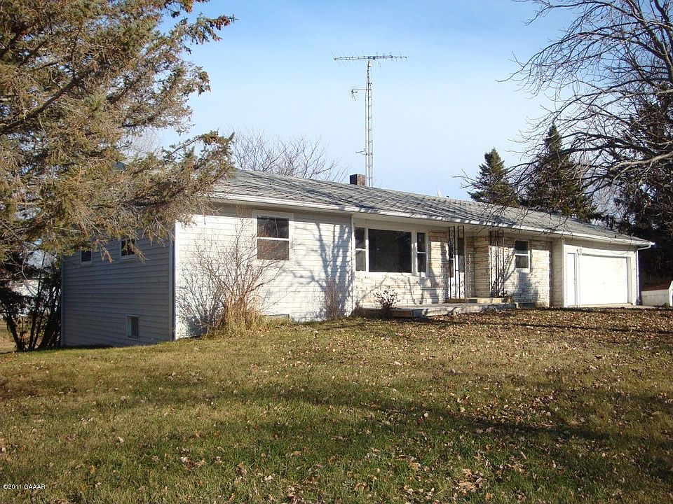 1st image of 203 Douglas St