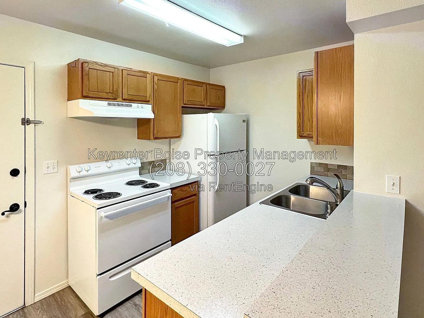2 bed, 1.0 bath, 847 sqft, $1,350 — Photo 4