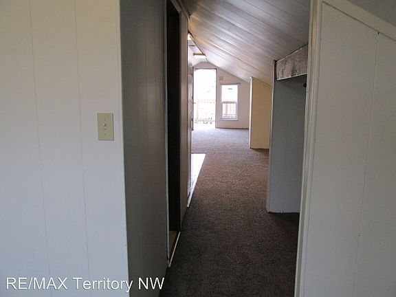 5th image of 816 N 6th St APT C