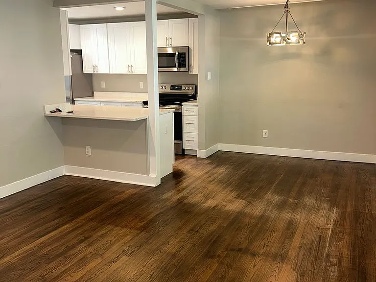 1544 S Chase Ct — Photo 3