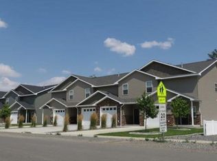 255 S Division St, Cowley, WY 82420
