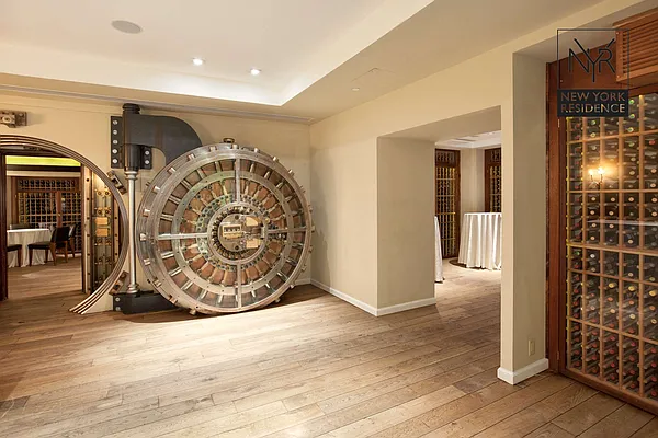 Rented by New York Residence | media 21