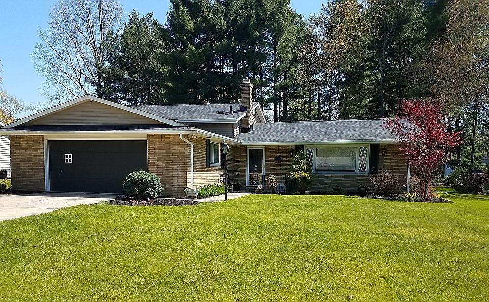 1st image of 3276 Lotus Ln