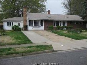 3rd image of 7126 Falcon St