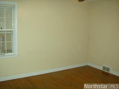 4th image of 4417 Penn Ave N