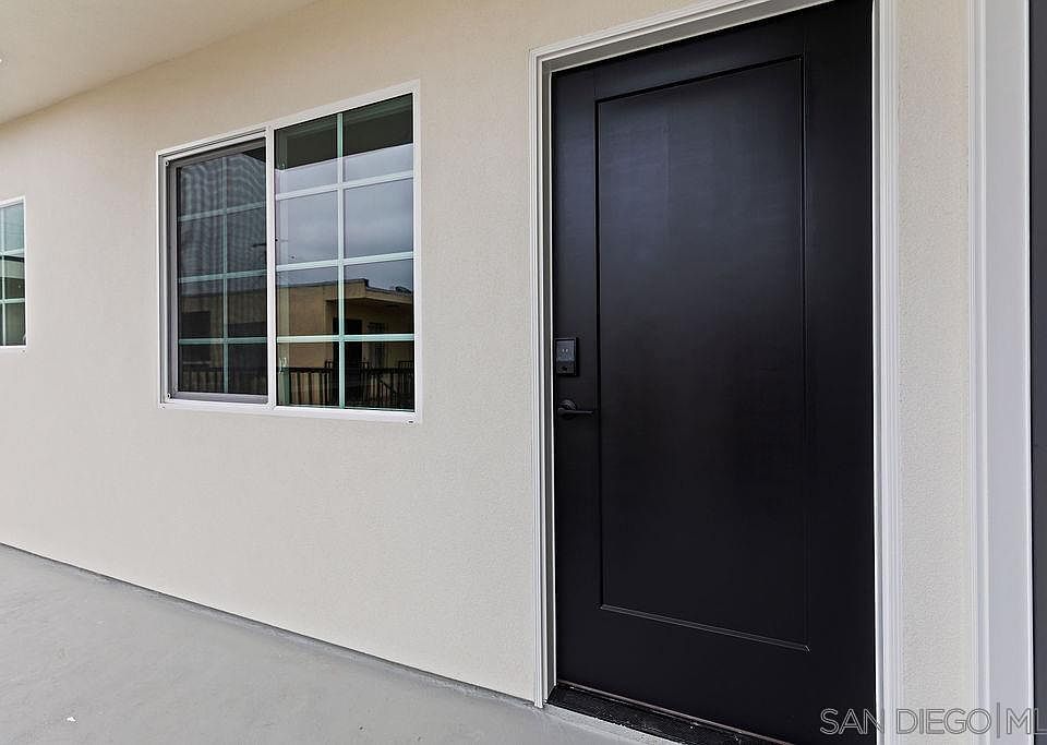 1st image of 4265 42nd St #5