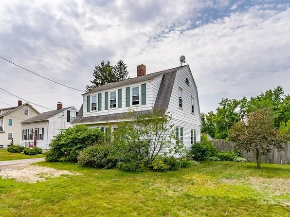 2 Western Ave, Westfield, MA 01085
