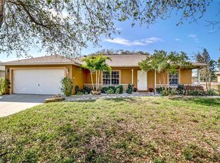 9050 Henry Rd, Fort Myers, FL 33967