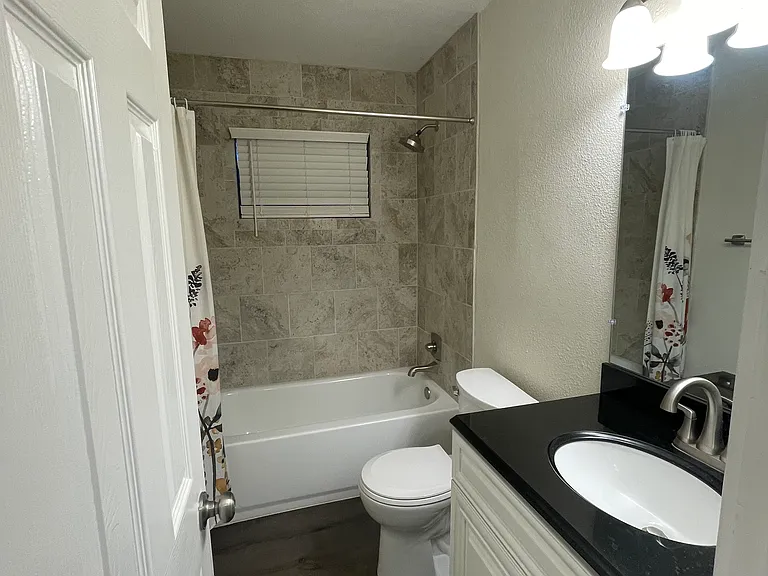 1045 Custer Rd — Photo 33
