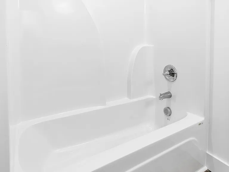 527 Nova Ln — Photo 11