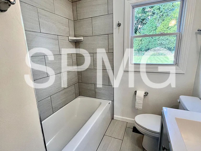 5125 Airport Rd NW — Photo 11