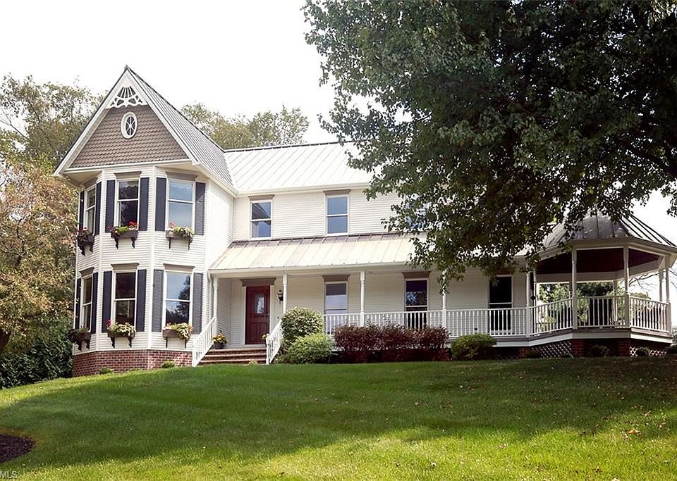 1st image of 35 Green Meadows Acres Pl