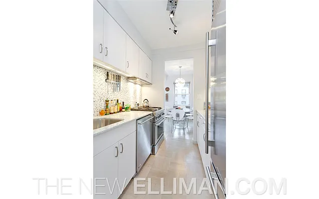 Sold by Douglas Elliman | media 13