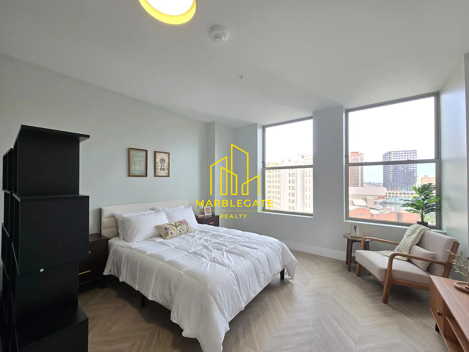 Studio, 550 sqft, $1,800 — Photo 2