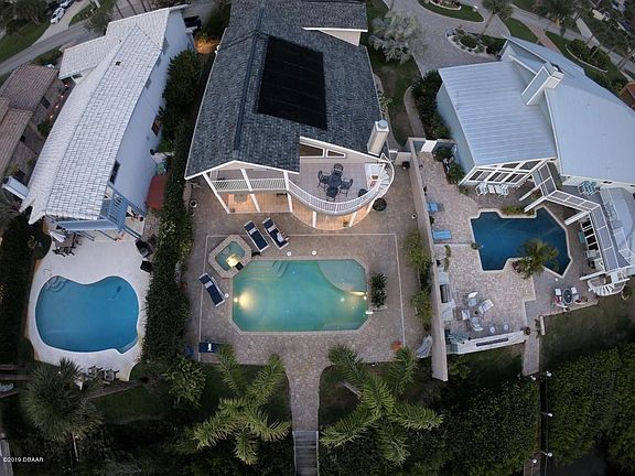4th image of 4034 S Peninsula Dr