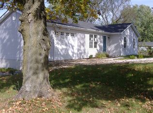 1090 McKissock Ave, Catawissa, MO 63015