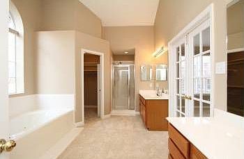 3rd image of 1615 Brill Dr