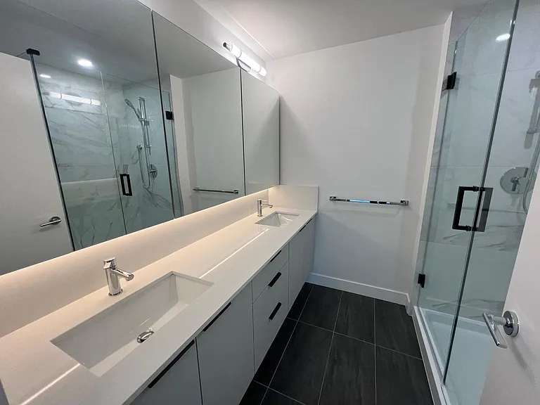7738 119a St #205 — Photo 9
