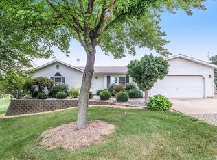 58883 Ryan St, Mattawan, MI 49071