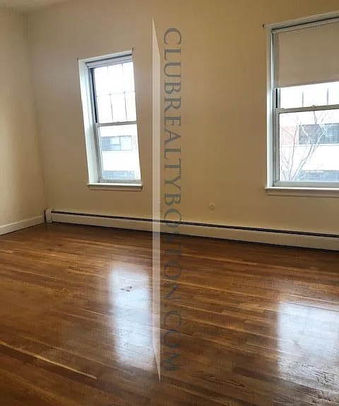164 Beacon St #1 — Photo 13
