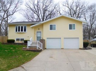 1210 Rush Ridge Rd, Jefferson, IA 50129