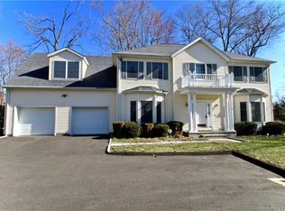 523 High Ridge Rd, Stamford, CT 06905