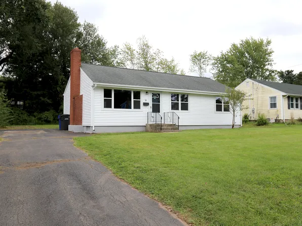 18 High Ridge Road, Ellington, CT 06029