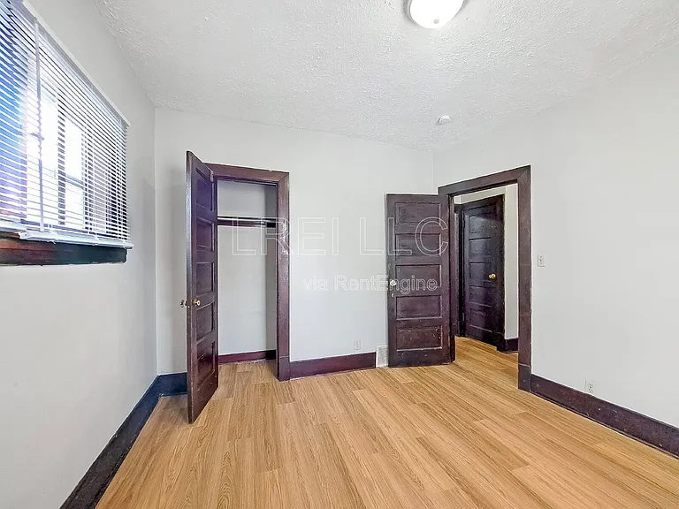 2733 Chase Ct — Photo 7