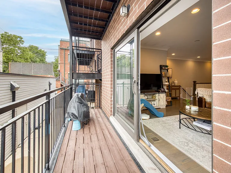 1513 W Diversey Pkwy #1517-1E — Photo 12