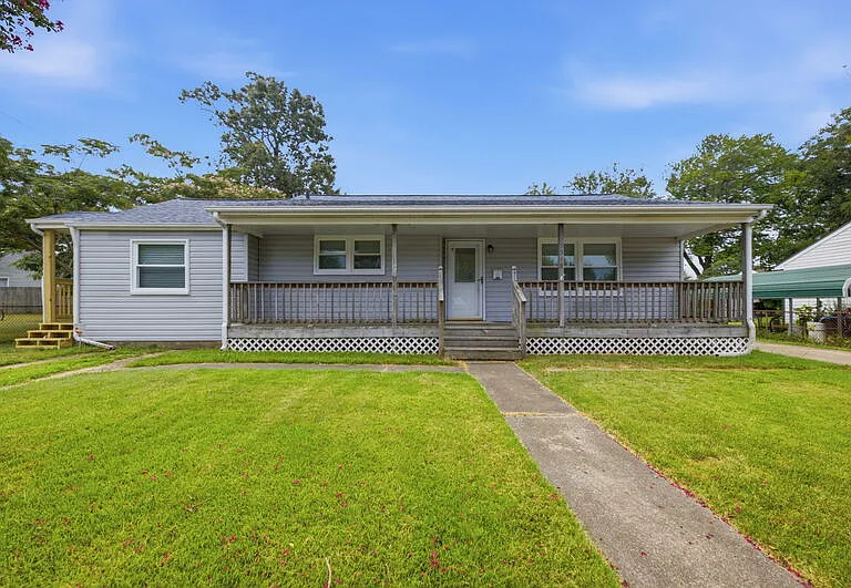 5545 Aragon Dr — Photo 1