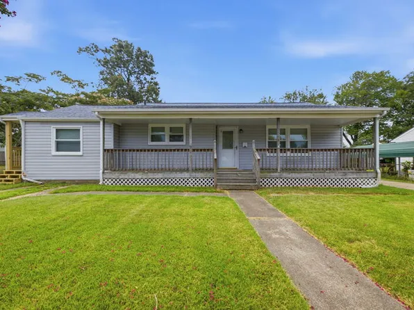 5545 Aragon Dr, Virginia Beach, VA 23455