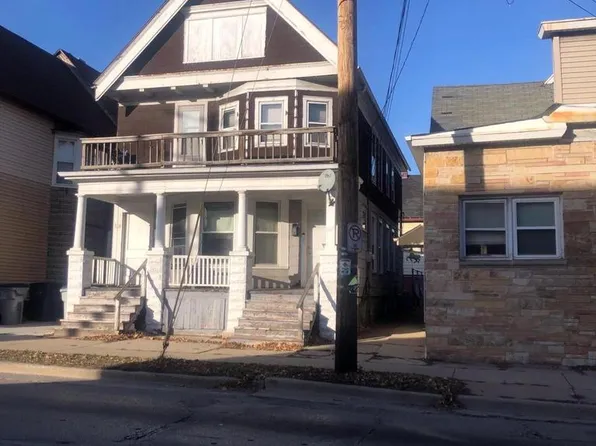 926 East Locust STREET, Milwaukee, WI 53212