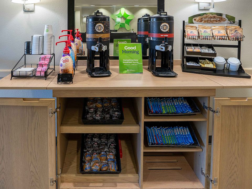 Free Grab-and-Go Breakfast