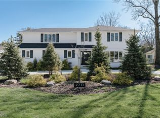 2711 Green Rd, Shaker Heights, OH